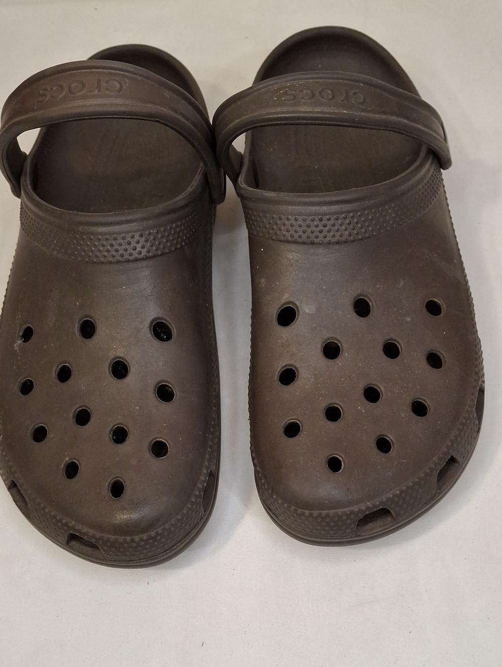CROCS Classic Men's Clog in Brown.Lightly Worn
